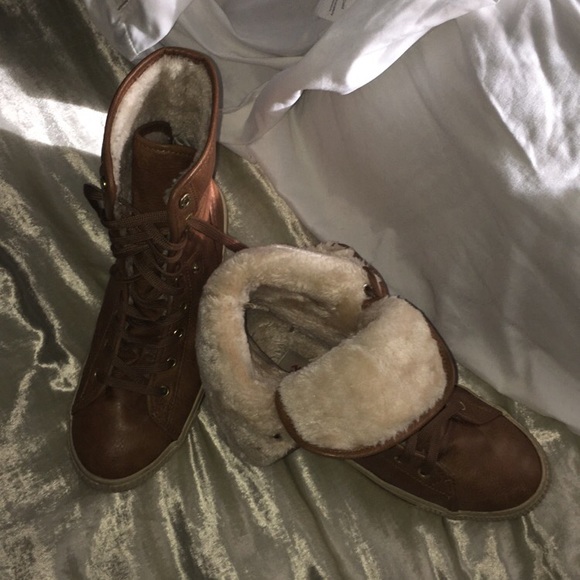 Boots - Picture 2 of 2